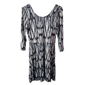 Express Black & White Abstract Fit & Flare Dress Scoop Back 3/4 Sleeve Medium